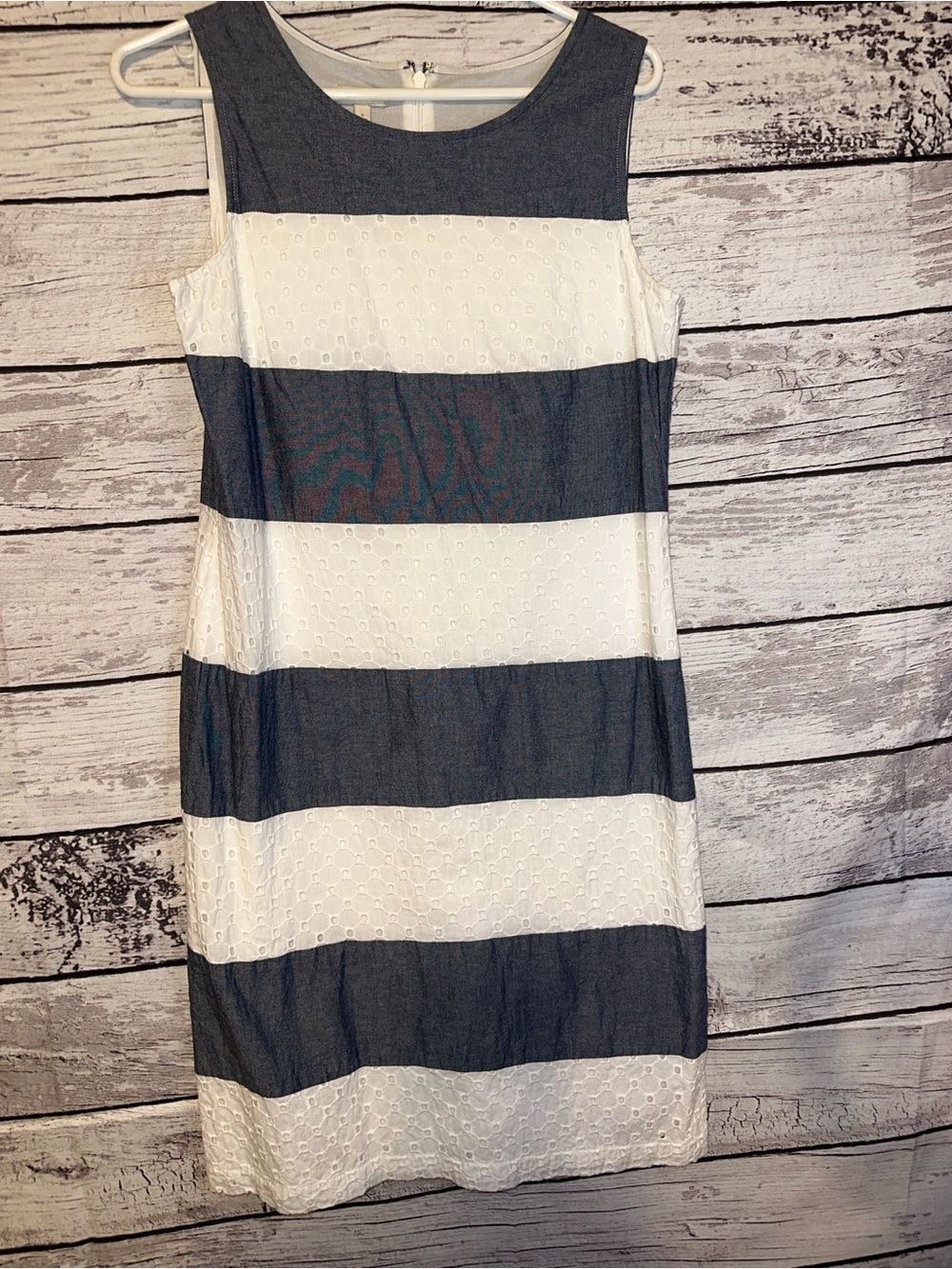 Talbots Chambray Stripe Eyelet Shift Dress Size 6